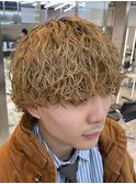 強め波巻きパーマのマッシュスタイル◎