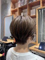 アルトル 池袋2nd(altru)&nbsp;◇大人40代50代60代ショートボブ丸みショート白髪ぼかし