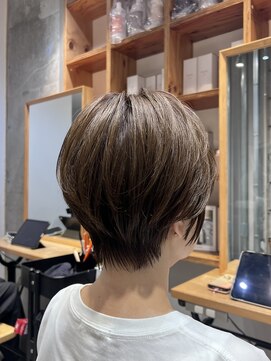 アルトル 池袋2nd(altru) ◇大人40代50代60代ショートボブ丸みショート白髪ぼかし