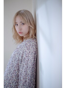 ゼットサロン(Z SALON) Z「ブロンド」 ブリーチ1回から2回くらい