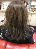 ヘアーメイク プラス(Hair Make Pluss)&nbsp;柔らかベージュ