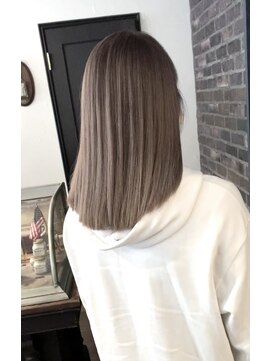 シフト ニュートラル(SHIFT N) ミルクティーカラー