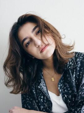 ピズム(PISM) 大人エアリーミディ/マロンベージュ