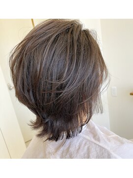 ロッティ(Lotti) ショートウルフ