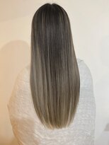 大人かわいいヘア美髪のススメ脱白髪染めハイライトネビージュ