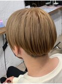 ミルクティーベージュ×メンズブリーチカラー×メンズマッシュ