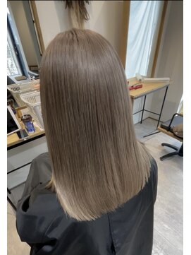 オリ(OLI) ミルクティーグレージュ