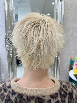 ハイバレーヘアーメゾン(HIGH VALLEY HAIRMAISON) ホワイトカラースパイキーショートダブルカラーブリーチカラー