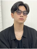 センターパートかき上げツーブロックマッシュ韓国ヘア