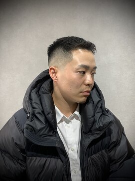 ゴートバーバー(GOAT BARBER) フェードフェザーアップ