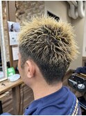 イージーパンク/イージーパーマ/ブリーチ/刈り上げ