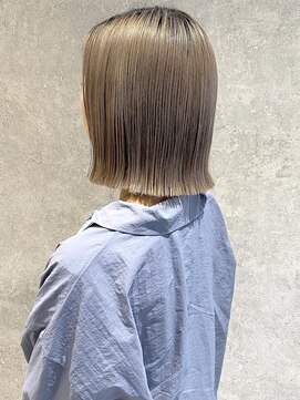 ラミエバイメルト 下北沢(lamie by melt) 花田/切りっぱなしボブ似合わせカットブリーチグレージュ下北沢