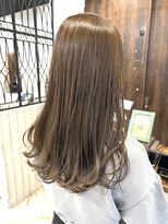 リノナ(Linona)&nbsp;ロングショートワンカールパーマカーキグレージュ前髪錦糸町