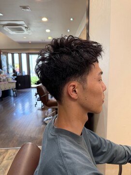 ドゥール(DOLL) ~スパイキーパーマ/メンズショート/スパイキー/刈り上げ~