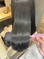 ブルーム ヘア デザイン ドゥーエ(bloom hair design due) アッシュグレー「塚口×髪質改善トリートメント」