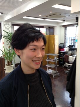 ヘアアンドメイク アルマ 東久留米店(HAIR&MAKE ALMA) 上質なボリューミー感あふれるオトナ女子ショート