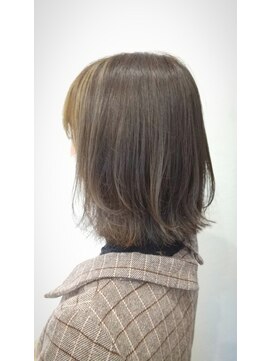 モプレア(MOPLEA) 大人可愛いくびれボブ　グレージュ