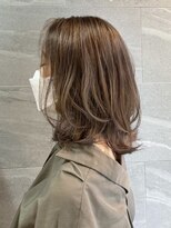 アムネシア 三軒茶屋(AMNESIA)&nbsp;【菅原遼平】カーキアッシュ/くびれヘア/シークレットハイライト