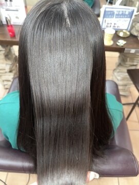 リー 甲子園(Lee) ~【縮毛矯正で艶髪ストレート♪】~