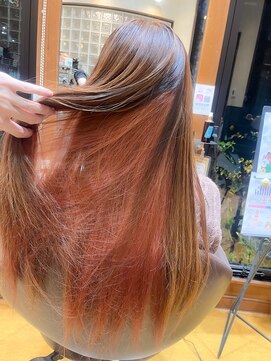 ヘア ショップキャリー ちらっとピンク！インナーカラーwith髪質改善トリートメント