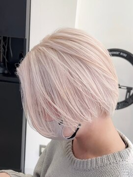 ロイス 渋谷(ROIS) ボブルフ/ネビージュ/小顔/ワンレン/スモーキーアッシュ[渋谷駅]