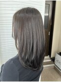 ツヤツヤグレージュ