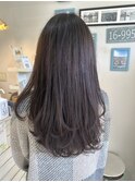 ピンクベージュorインナーグレージュの厚めバング大人ヘア