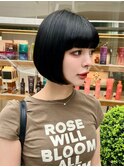 ボブぱっつん前髪カット暗髪ショートボブブルーブラック