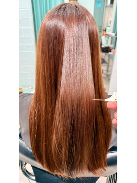 レリンク 横浜西口(LeLink) 髪質改善級の艶ストレート