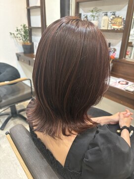 モア ヘアデザイン バイ オリジンズ つくばみどりの店(moA hair design by Origins) 外はねミディ