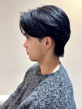 クレビアテン(CreBiA ten_) センターパート　ニュアンスパーマ　フェザーパーマ