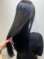 アメリ(ameri)&nbsp;【ameri miyuki】深みブルー×グレーベースのインナーカラー