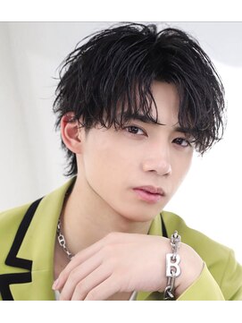 アストラ(ASTRA) MEN’S HAIR/サーフカール/刈り上げセンターパート/札幌