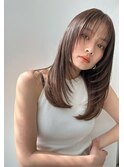 小顔に見せるワンホン＆韓国ヘア/顔周りレイヤーカット