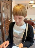 ベリーショートにブリーチ
