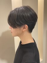 リング ヘアーハウス(ring Hair Haus) 爽やかで大人っぽいメンズセンターパート