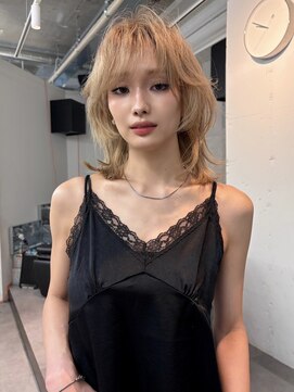 シティ 薬院(SITY.) 薬院　ブリーチカラー　顔まわりレイヤー　レイヤーカット