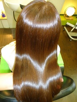 エムスリーディーミュゼステージ(M3D) ピコカラー＆トリートメント＆カット