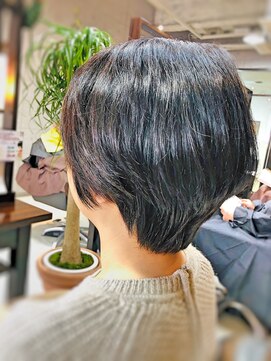 キャン 温品店(CAN) 【CAN】こなれた感じのショートスタイル