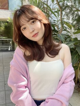 フォンズ(FONS) 顔まわりカットで愛されくびれミディ 韓国ヘア レイヤーカット