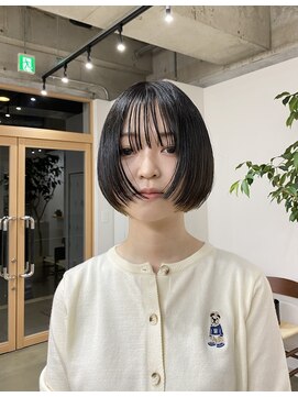 ウッド(uood) 【uood】ショートボブ×顔まわりカット