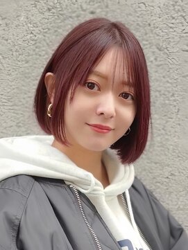 ティア(Tia.) （ブリーチカラー/ピンクブラウン/シースルーバング）