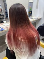 ラフィット 下大利店(lafit)&nbsp;ピンクベージュグラデ/ lafit 下大利 @kaji_de_experiences