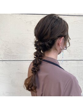 オッジ 六本松店(oggi) お呼ばれ　二次会　編みおろし　ゆるふわ　結婚式　パーティー