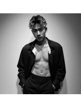 マークバーバーカンパニー(MARK BARBER COMPANY.)&nbsp;岩澤 有佑