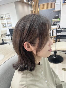 エメヘアデザイン ルイス(Aimer Hair Design Lewis) 重ためレイヤーカット/弘前市