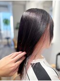 派手すぎないのが今っぽい 透けピンクのインナーカラーで旬顔に