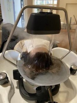サロンドセレクション(salon de selection)の写真/話題の【頭浸浴】を是非ご体感ください!高濃度炭酸で頭皮や髪の汚れを流し、短時間でリフレッシュ♪