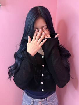 ダズリングディア(Dazzling Deer) ブルー／ロング／レイヤーカット