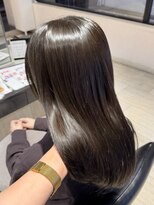 エクラバイナチュラル(eclat by Natural)&nbsp;オリーブベージュ/艶髪ロング/透明感カラー/髪質改善ストレート